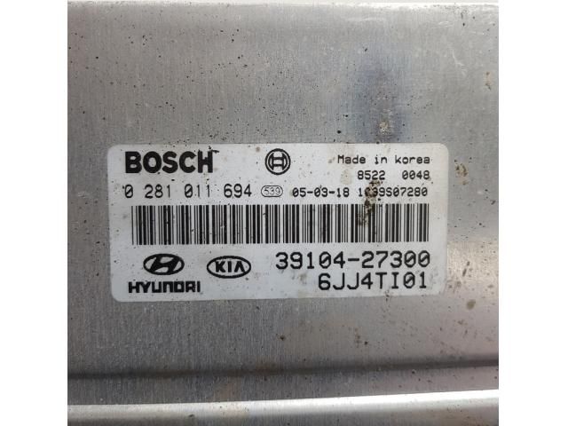 bontott HYUNDAI TUCSON Motorvezérlő