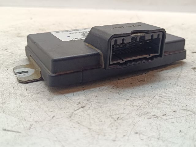 bontott HYUNDAI TUCSON Osztómű Vezérlő Modul