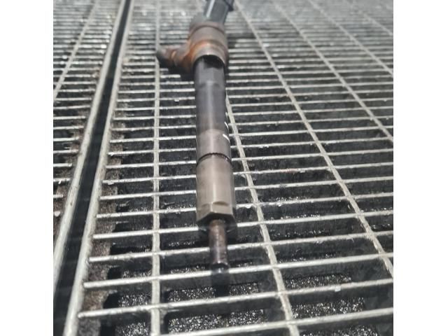 bontott HYUNDAI TUCSON Porlasztó (1 db)