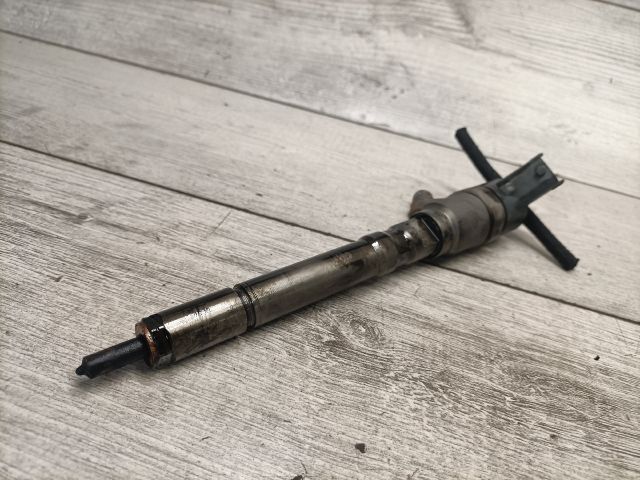 bontott HYUNDAI TUCSON Porlasztó (1 db)