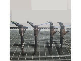 bontott HYUNDAI TUCSON Porlasztó (1 db)