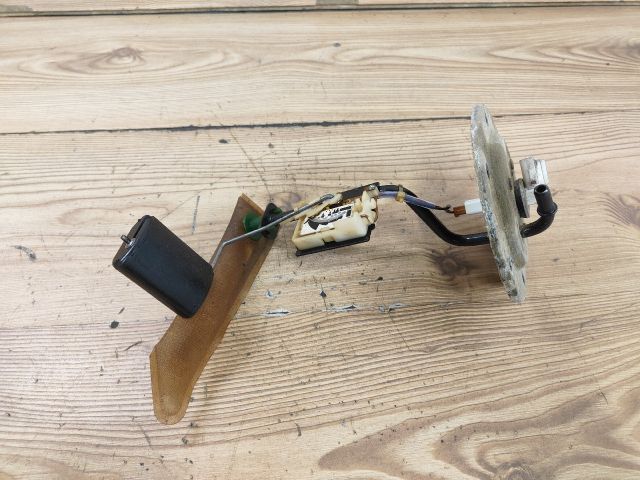 bontott HYUNDAI TUCSON Üzemanyagszint Jeladó