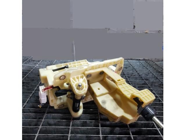 bontott HYUNDAI TUCSON Váltó Kulissza