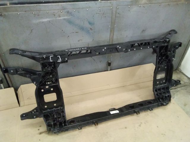 bontott HYUNDAI TUCSON Homlokfal (Üres lemez)