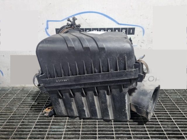 bontott HYUNDAI TUCSON Légszűrő Ház