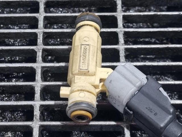 bontott HYUNDAI TUCSON Porlasztó (1 db)