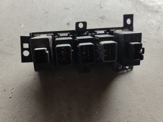 bontott HYUNDAI TUCSON 4x4 Kapcsoló