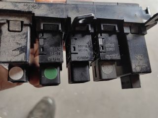 bontott HYUNDAI TUCSON 4x4 Kapcsoló