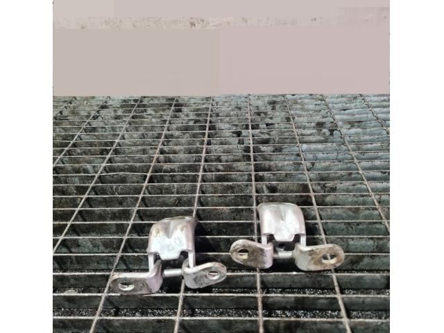 bontott HYUNDAI TUCSON Ajtó Zsanér (Pozíciófüggetlen)