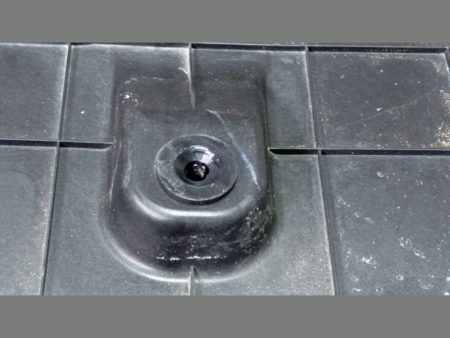 bontott HYUNDAI TUCSON Alsó Motorburkolat