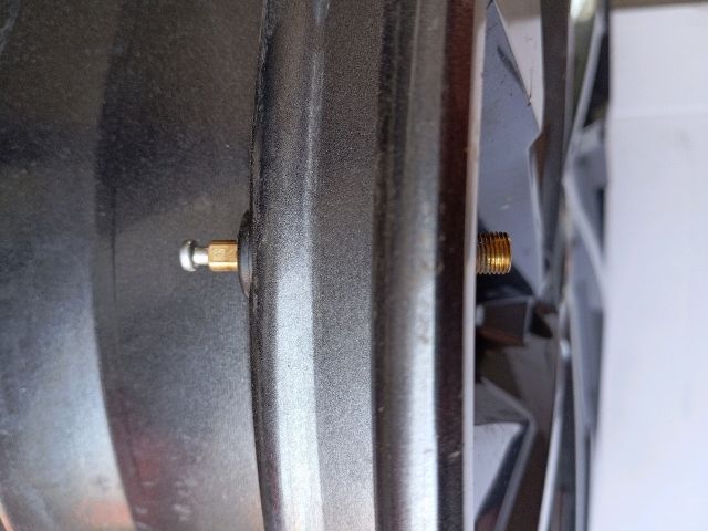 bontott HYUNDAI TUCSON Alufelni (1 db)