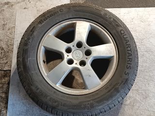bontott HYUNDAI TUCSON Alufelni Szett Gumival