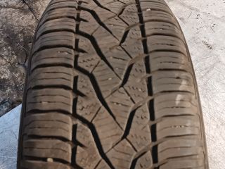 bontott HYUNDAI TUCSON Alufelni Szett Gumival