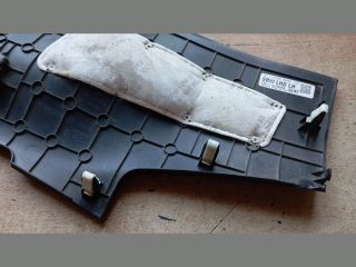 bontott HYUNDAI TUCSON Bal Alsó Műszerfal Burkolat