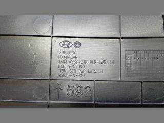 bontott HYUNDAI TUCSON Bal B Oszlop Burkolat