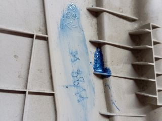 bontott HYUNDAI TUCSON Bal B Oszlop Díszléc