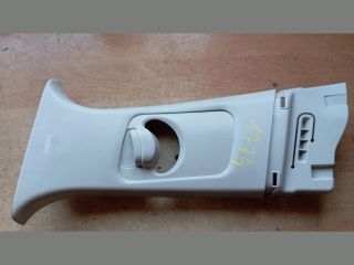 bontott HYUNDAI TUCSON Bal B Oszlop Díszléc