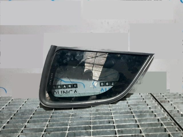 bontott HYUNDAI TUCSON Bal C Oszlop Oldalablak Üveg