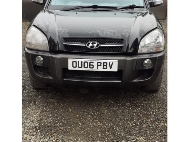 bontott HYUNDAI TUCSON Bal C Oszlop Oldalablak Üveg