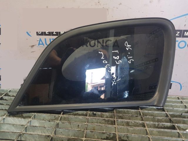 bontott HYUNDAI TUCSON Bal C Oszlop Oldalablak Üveg