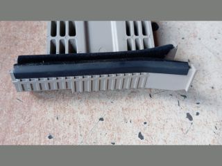 bontott HYUNDAI TUCSON Bal első Ablak Sín