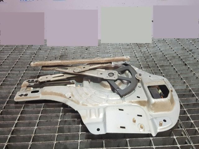 bontott HYUNDAI TUCSON Bal első Ablakemelő Szerkezet (Elektromos)