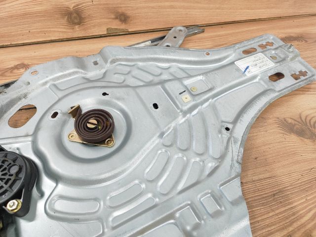 bontott HYUNDAI TUCSON Bal első Ablakemelő Szerkezet (Elektromos)