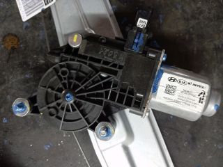 bontott HYUNDAI TUCSON Bal első Ablakemelő Szerkezet (Elektromos)