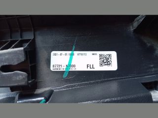 bontott HYUNDAI TUCSON Bal első Ajtó Díszléc