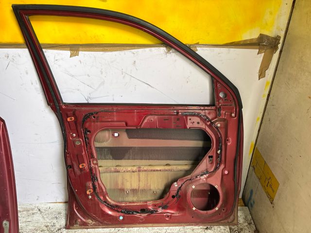 bontott HYUNDAI TUCSON Bal első Ajtó (Üres lemez)