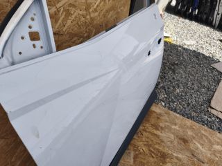 bontott HYUNDAI TUCSON Bal első Ajtó (Üres lemez)