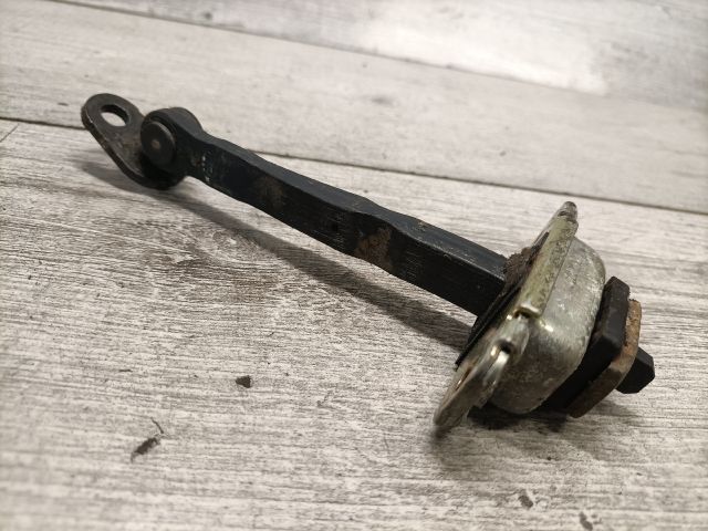 bontott HYUNDAI TUCSON Bal első Ajtóhatároló