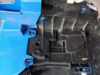 bontott HYUNDAI TUCSON Bal első Ajtózár