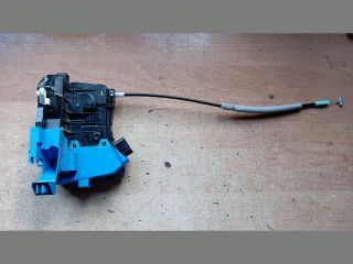 bontott HYUNDAI TUCSON Bal első Ajtózár