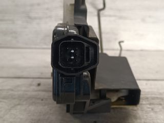 bontott HYUNDAI TUCSON Bal első Ajtózár