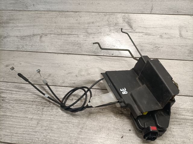 bontott HYUNDAI TUCSON Bal első Ajtózár