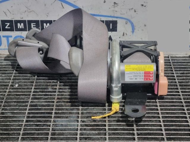 bontott HYUNDAI TUCSON Bal első Biztonsági Öv