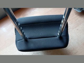 bontott HYUNDAI TUCSON Bal első Fejtámla