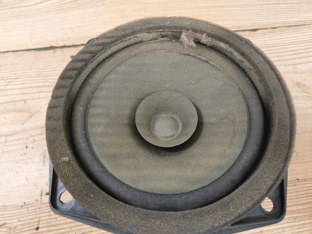 bontott HYUNDAI TUCSON Bal első Hangszóró