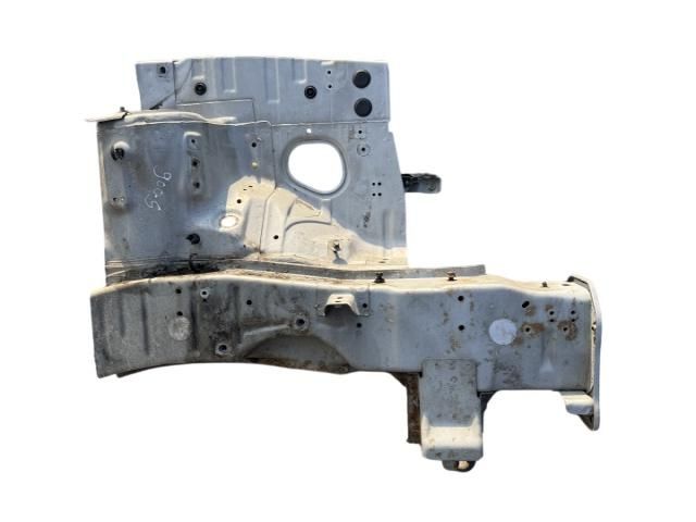 bontott HYUNDAI TUCSON Bal első Hossznyúlvány