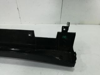 bontott HYUNDAI TUCSON Bal első Küszöb Díszléc