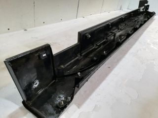 bontott HYUNDAI TUCSON Bal első Küszöb Díszléc