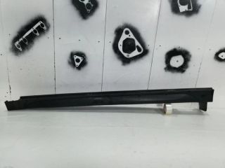 bontott HYUNDAI TUCSON Bal első Küszöb Díszléc