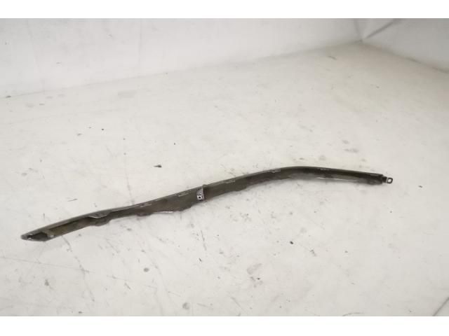 bontott HYUNDAI TUCSON Bal első Lökhárító Díszléc