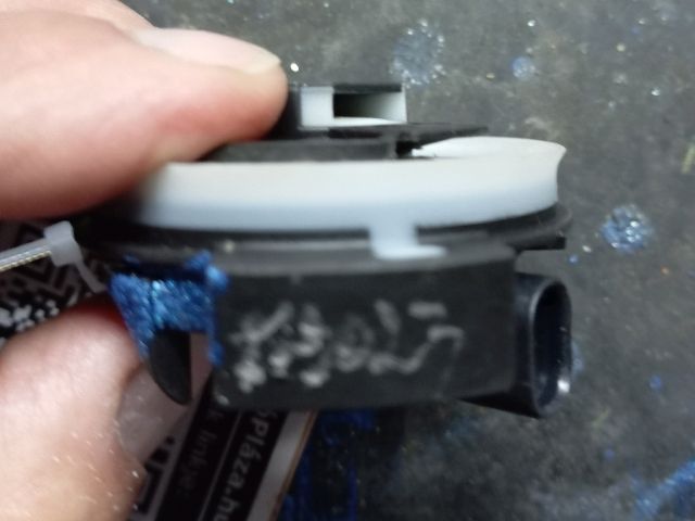 bontott HYUNDAI TUCSON Bal első Oldal Ütközés Érzékelő