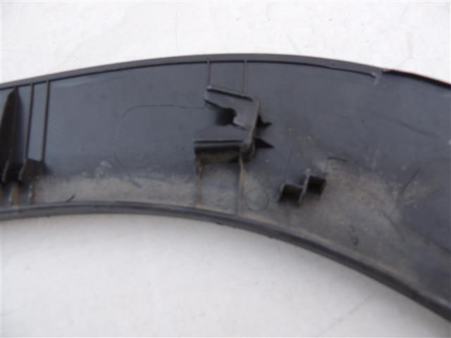 bontott HYUNDAI TUCSON Bal első Sárvédő Díszléc