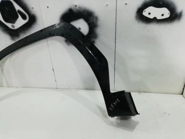 bontott HYUNDAI TUCSON Bal első Sárvédő Szélesítő