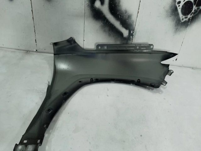 bontott HYUNDAI TUCSON Bal első Sárvédő