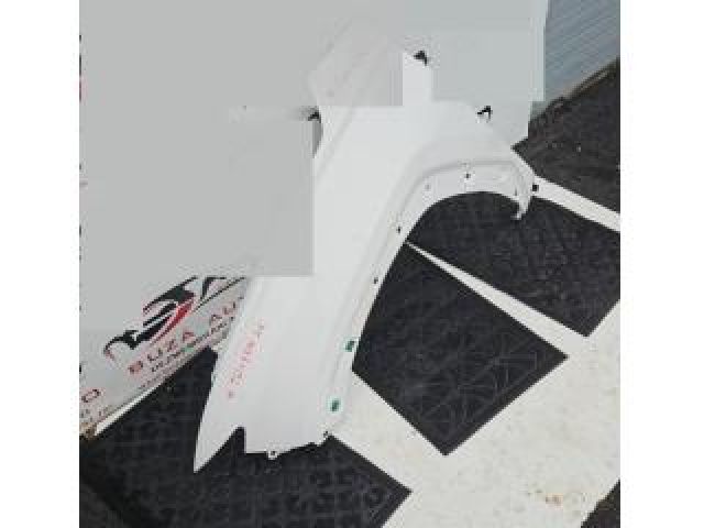 bontott HYUNDAI TUCSON Bal első Sárvédő