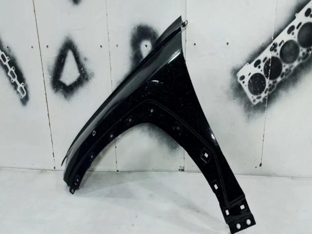 bontott HYUNDAI TUCSON Bal első Sárvédő